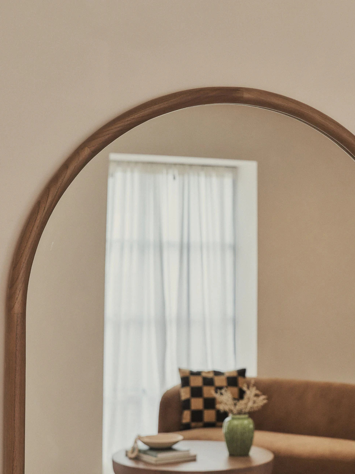 Amélie Walnut XL™ – Arch Mirror